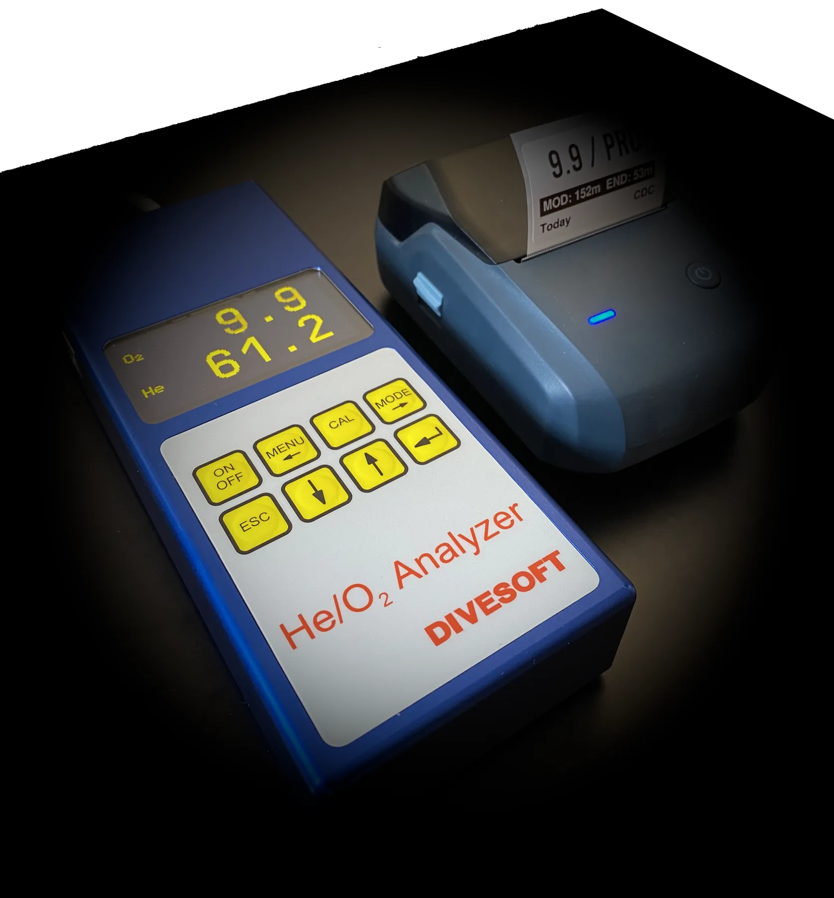 Divesoft analyser, ESP32 adapter, and Niimbot printer